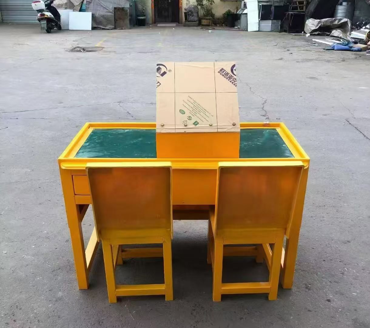 同安防静电导通桌井下煤矿火工品发放桌：危险品流转的安全守护者